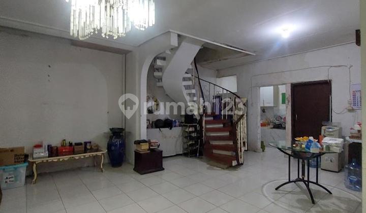 Rumah Hitung Tanah Cocok untuk Usaha di Benhil. Id 9661 2