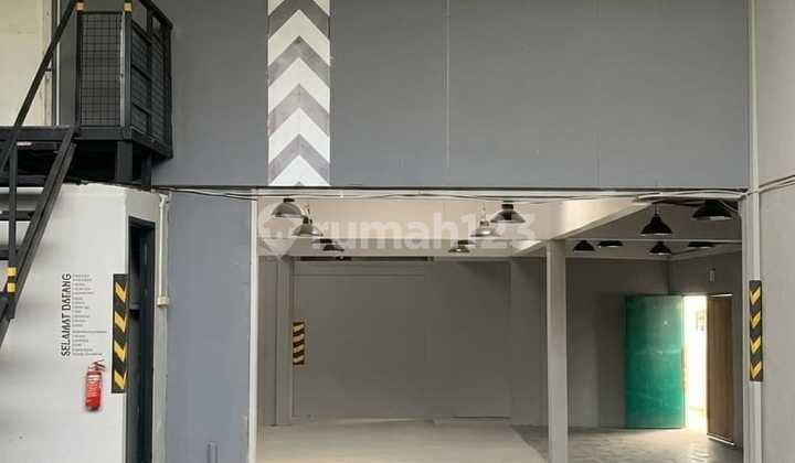 *Cheap, 1260 m² Warehouse, 10 Minutes to PIK/Pluit, Flood-Free, 40 Ft Container* *Cheap, 1260 m² Warehouse, 10 Minutes to PIK/Pluit, Flood-Free, 40 Ft Container*