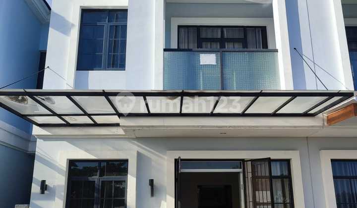 Disewa Rumah Furnish Double Decker Tipe F di Cluster Viridia Lavon Ii