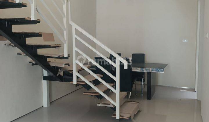 Rumah Baru 2 Lantai Perumahan Graha Kencana Jl Tambak Pring Timur 3
