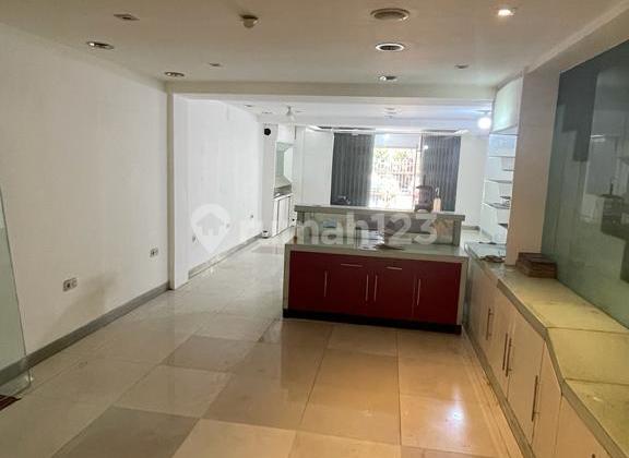 Ruko Jelambar lokasi strategis siap pakai harga murah