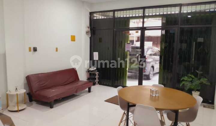 For Sale: Pangeran Jayakarta Shop House Ready to Occupy, Busy Location 1