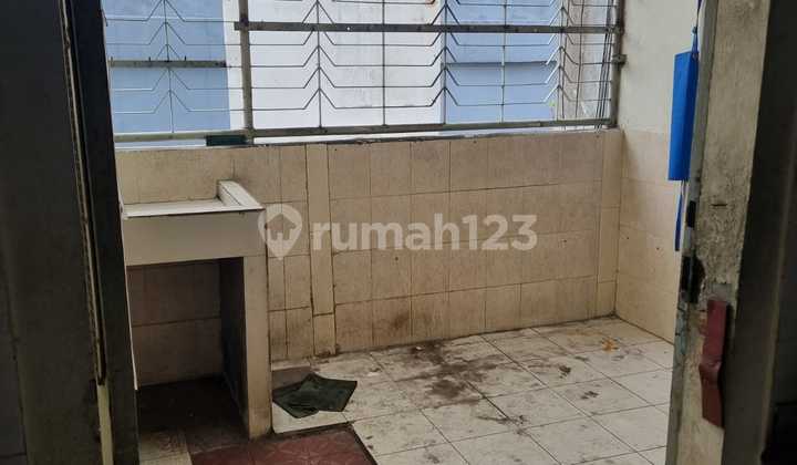 FOR SALE GAMBANG BRIDGE SHOPHOUSE STRATEGIC LOCATION READY TO OCCUPY 2