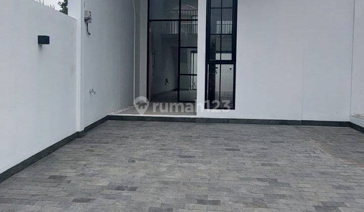 Rumah Meruya Little Santorini Brand New  2