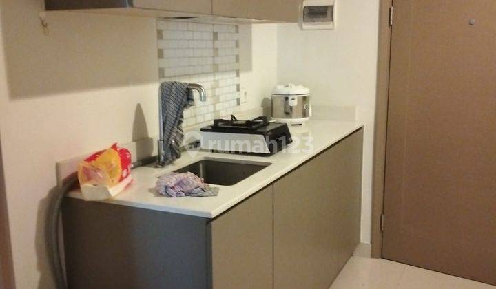 Apartment Gold Coast Tipe Studio Full Furnish  2