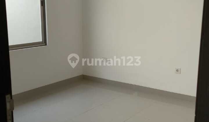 DIJUAL RUMAH PIK 2 KONDISI BAGUS TERENOVASI 2