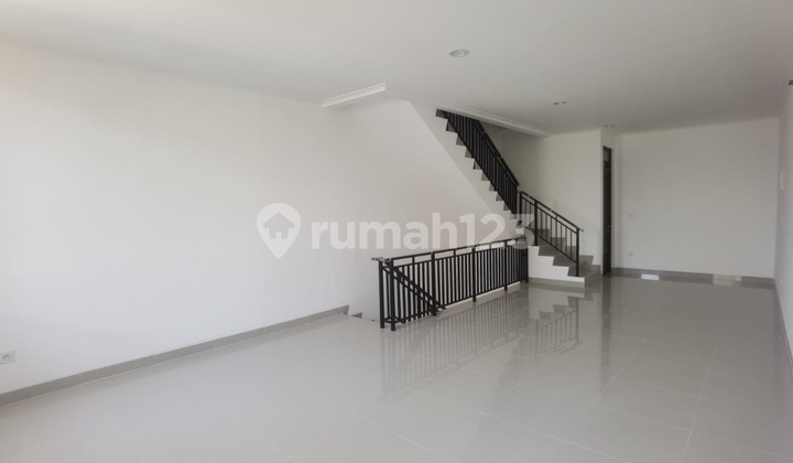 Disewakan Ruko Pik 2 Lokasi Strategis Langka