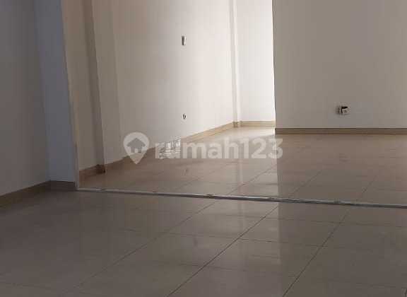 For Sale Shop House Tubagus Angke Strategic Location 2
