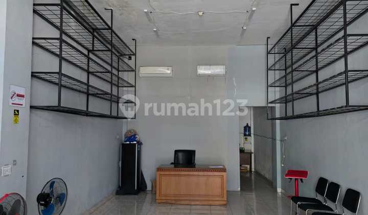 For Rent: Tamansari Shop House with High Ceiling, Spacious Parking. 1