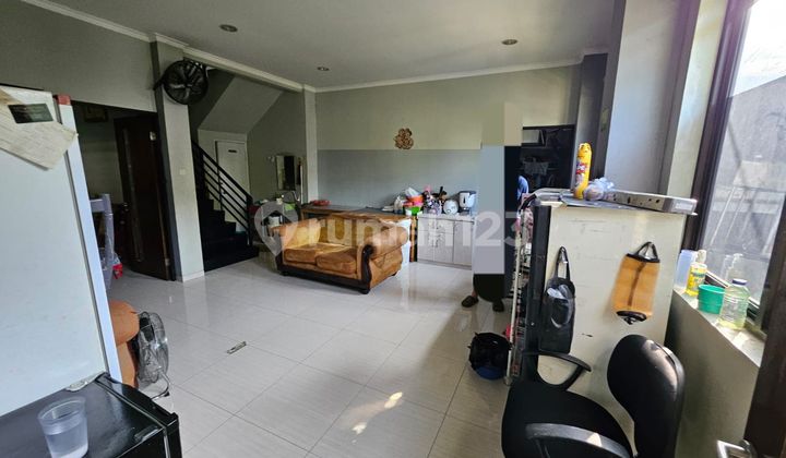 DISEWAKAN RUMAH KELAPA GADING SIAP HUNI KONDISI RAPIH