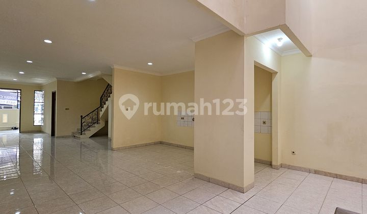 FOR SALE RENOVATED CITRA 2 HOUSE IN KALIDERES, NICE