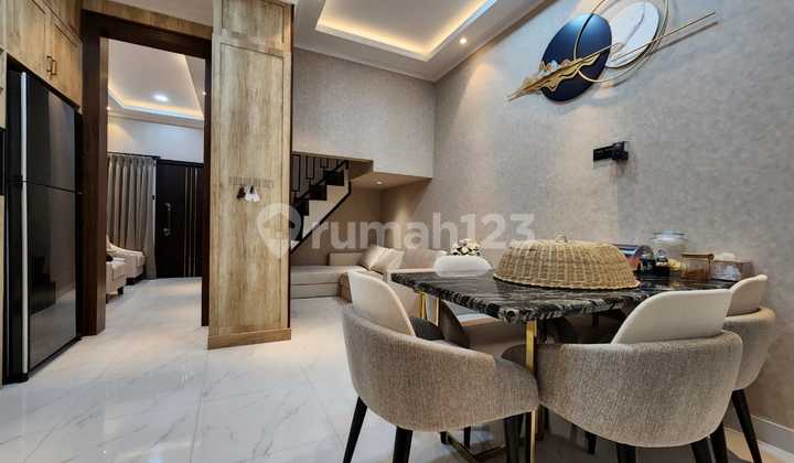DIJUAL RUMAH KARANG ANYAR FULL FURNISH BANGUNAN BARU 2