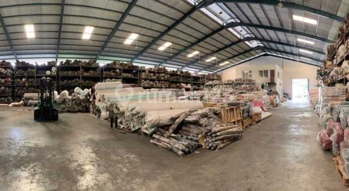 FOR RENT WAREHOUSE KELAPA GADING STRATEGIC LOCATION FLOOD-FREE FOR RENT WAREHOUSE KELAPA GADING STRATEGIC LOCATION FLOOD-FREE