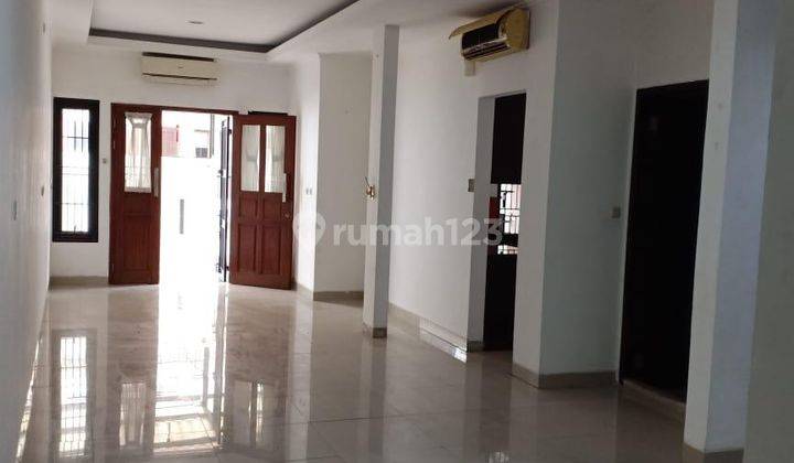 Rumah Green Ville Semi Furnish Siap Huni  1