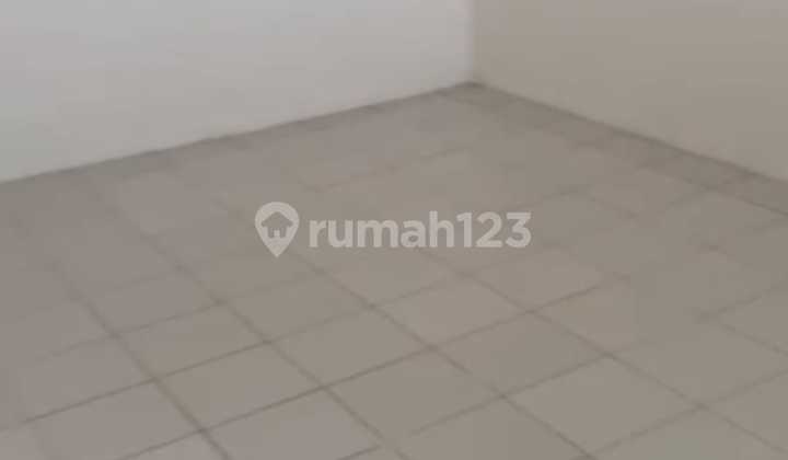DIJUAL RUMAH JELAMBAR SIAP HUNI BARU RENOVASI 2