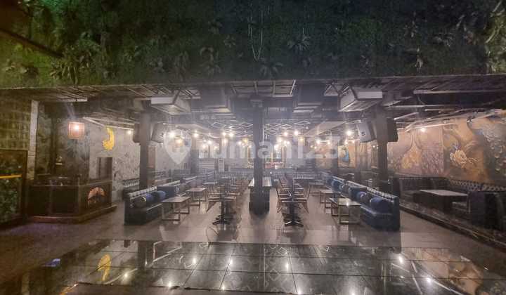 Dijual Ruko Pantai Indah Kapuk Siap Huni Ada Lift