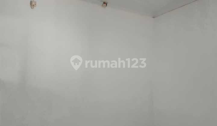 FOR RENT: GOOD, TIDY, READY-TO-USE WAREHOUSE IN DAAN MOGOT