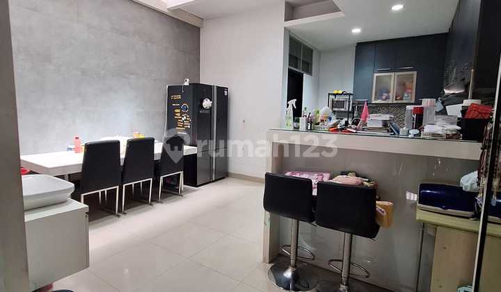 Rumah Pluit siap huni kondisi bagus harga murah Rumah Pluit siap huni kondisi bagus harga murah