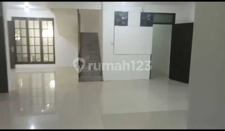 FOR RENT: MUARA KARANG HOUSE, UNFURNISHED, GOOD CONDITION