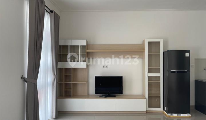 Disewakan Rumah Pik 2 Furnish Sudah Renov 2
