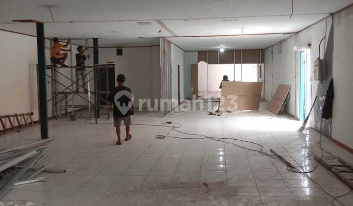 Warehouse for Rent in Cileungsi, Strategic Location, Wide Road Access. Warehouse for Rent in Cileungsi, Strategic Location, Wide Road Access.