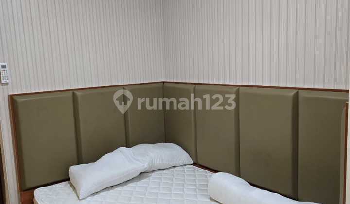 FOR SALE APARTMENT B RESIDENCE BSD FURNISHED READY TO OCCUPY