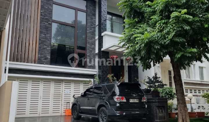 DIJUAL RUMAH PIK CROWN GOLF FURNISH SIAP HUNI