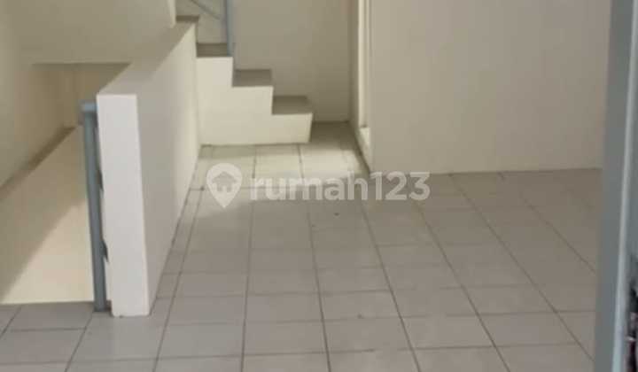 DIJUAL RUMAH JELAMBAR SIAP HUNI BARU RENOVASI