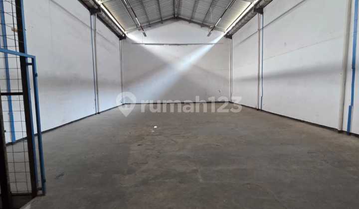 FOR RENT SEA EAGLE WAREHOUSE PIK CONTAINER ACCESS STRATEGIC LOCATION