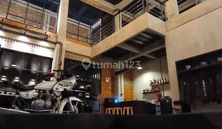 DISEWAKAN RUMAH BERKONSEP INDUSTRIAL SETIABUDI KONDISI BAGUS SIAP HUNI 1