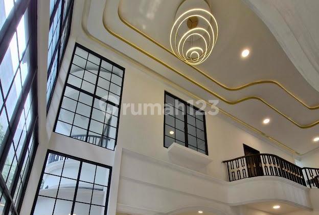 DIJUAL RUMAH MEWAH TOMANG ADA GARASI DAN CARPORT SIAP HUNI 2