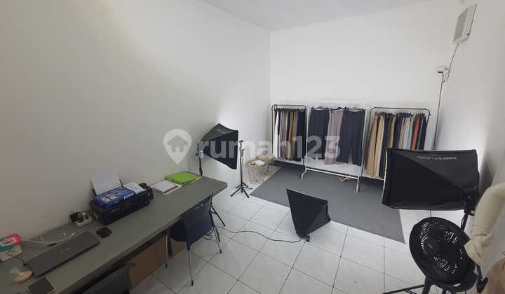 Rumah Tua Jembatan Dua siap huni harga murah 2