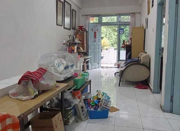 DIJUAL RUMAH MUARA KARANG JALAN LEBAR SUDAH RENOV
