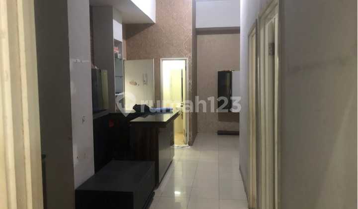 Dijual Apartemen Season City Pool View Semifurnish 2