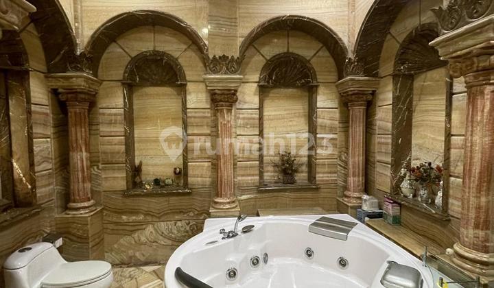 Cash / KPR - Taman Resort Mediterania Full Furnished (560M2)