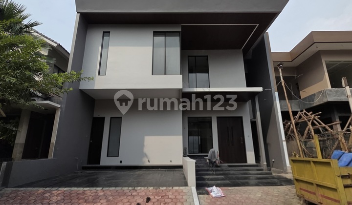 Luxury House Bintaro Kebayoran Villa Brand New Ready to Live In