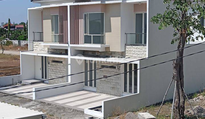 Rumah 2 Lantai di 0 jalan raya Sarirogo  2