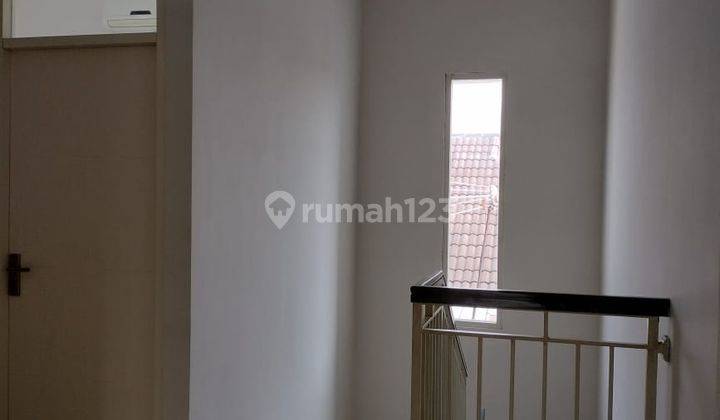 Rumah di Suko 2 Lantai Sudah Renovasi HGB Selatan 18