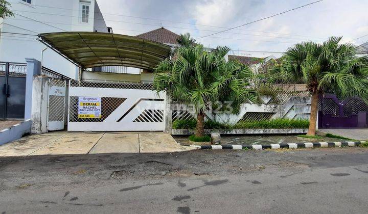 RUMAH MEWAH 2 LANTAI DEKAT IJEN MALANG 1