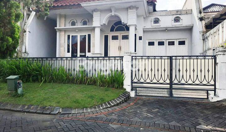 Rumah Minimalis Siap Huni di Istana Dieng Timur Malang 1