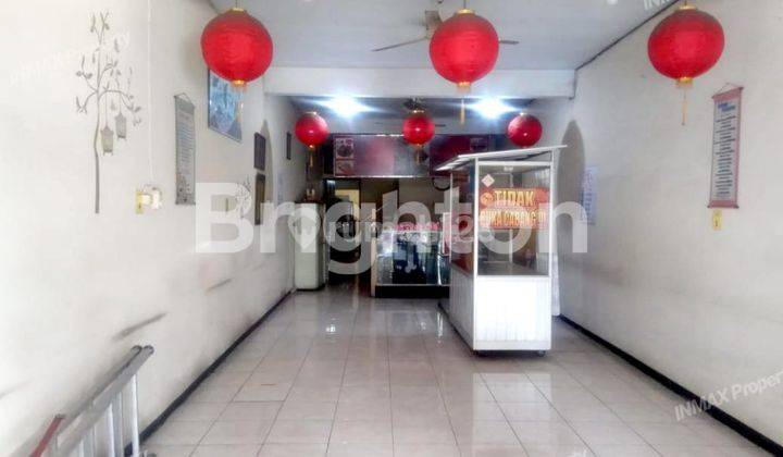 Ruko 2 lantai lahan parkir luas siap pakai di Blimbing Malang