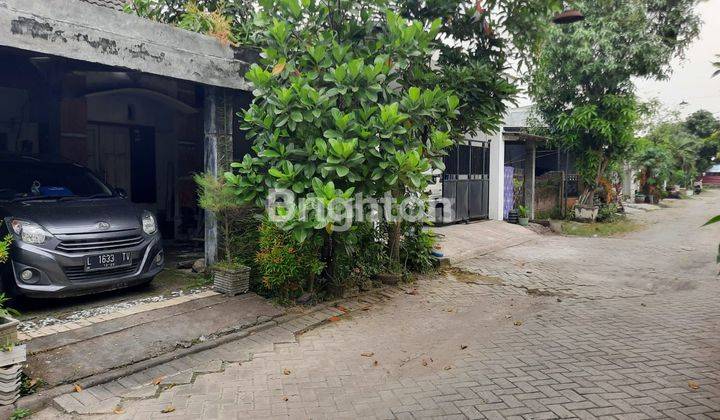 RUMAH PERUM TAMAN SUMENGKO GRESIK 2