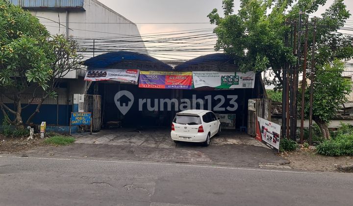 For Rent: Cheap Shop House on Raya Candi Street, Sidoarjo Provincial Road Location For Rent: Cheap Shop House on Raya Candi Street, Sidoarjo Provincial Road Location