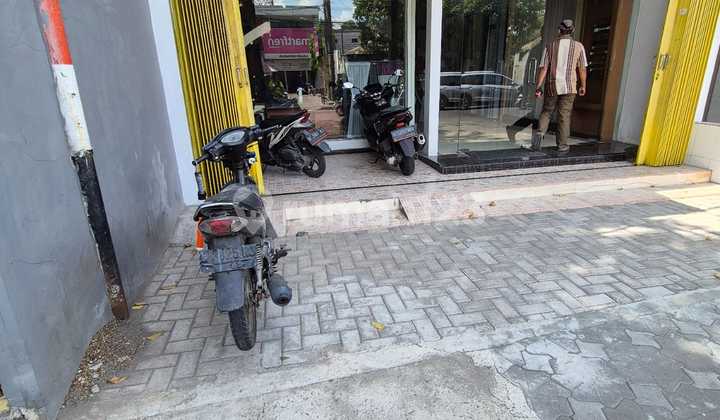 For Rent 2-Story Shop House on Raya Kh Mukmin, Cheapest in Sidoarjo