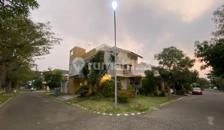 For Sale Corner Hook House Spacious In Puri Surya Jaya Sidoarjo 1