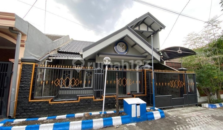 For Sale: Cheapest Ready-to-Occupy House in the City Center at Wisma Sarinadi, Sidoarjo 1