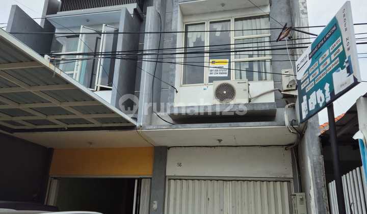 For Rent 2.5-Story Shop House Ready for Use on Raya Kartini Sidoarjo