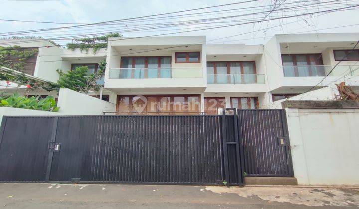 Rumah Bagus Jl. Benda Gg. Langgar. 100 Meter Ke Jl. Benda Raya. 2