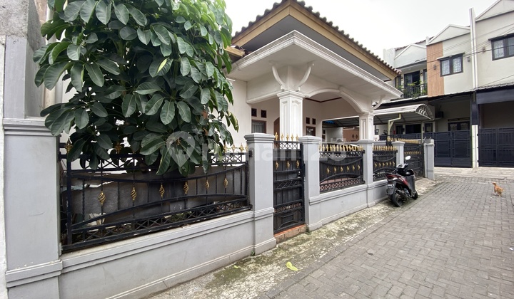 Rumah Di Kreo Hanya 30 Detik Ke Hypermat Kreo. 2