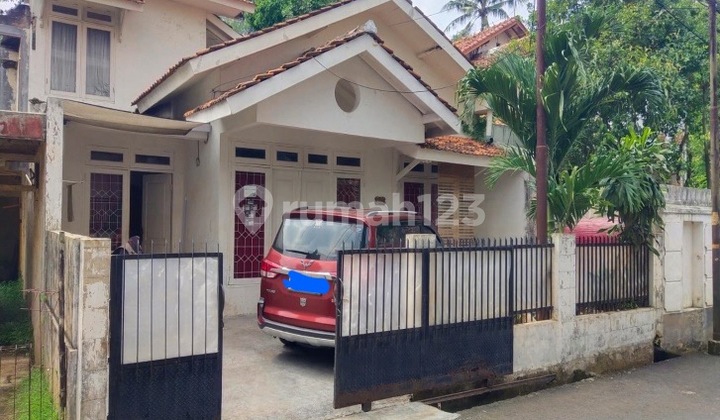 Rumah Di Jl. Ikpn Bintaro. Lokasi Strategis. Rumah Di Jl. Ikpn Bintaro. Lokasi Strategis.